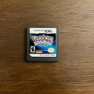Pokémon Diamond Edition Video Game (Nintendo DS)